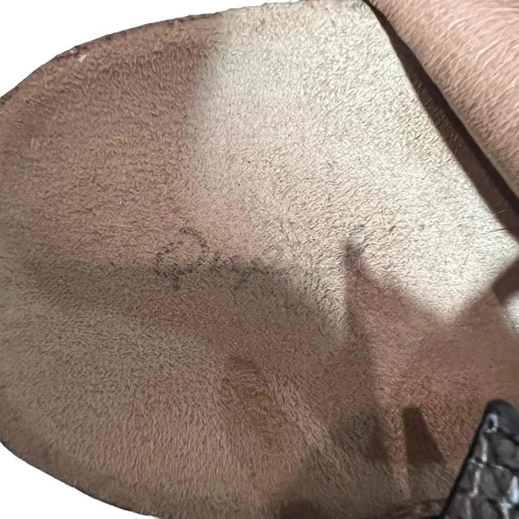 Qupid Women's Ankle Strap Snakeskin Pattern Flat Sole Sandals Size 10 - Picture 6 of 8